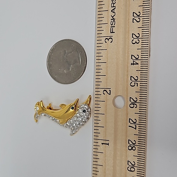 Dolphin Mother and Child Brooch Pin Rhinestones Gold Tone - Picture 7 of 9